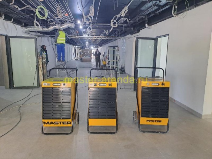 Фото - сравнение эффективности и экономичности дизельных  пушек и осушителей при осушении зданий Сравнение эффективности и экономичности дизельных  пушек и осушителей при осушении зданий