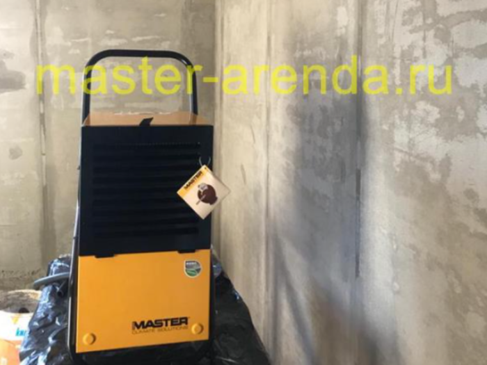 Фото - затопили, обои отклеиваются — как срочно спасти квартиру Затопили, обои отклеиваются — как срочно спасти квартиру