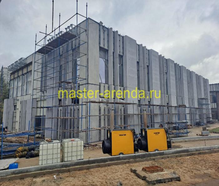 Прогрев строящегося производственного здания
